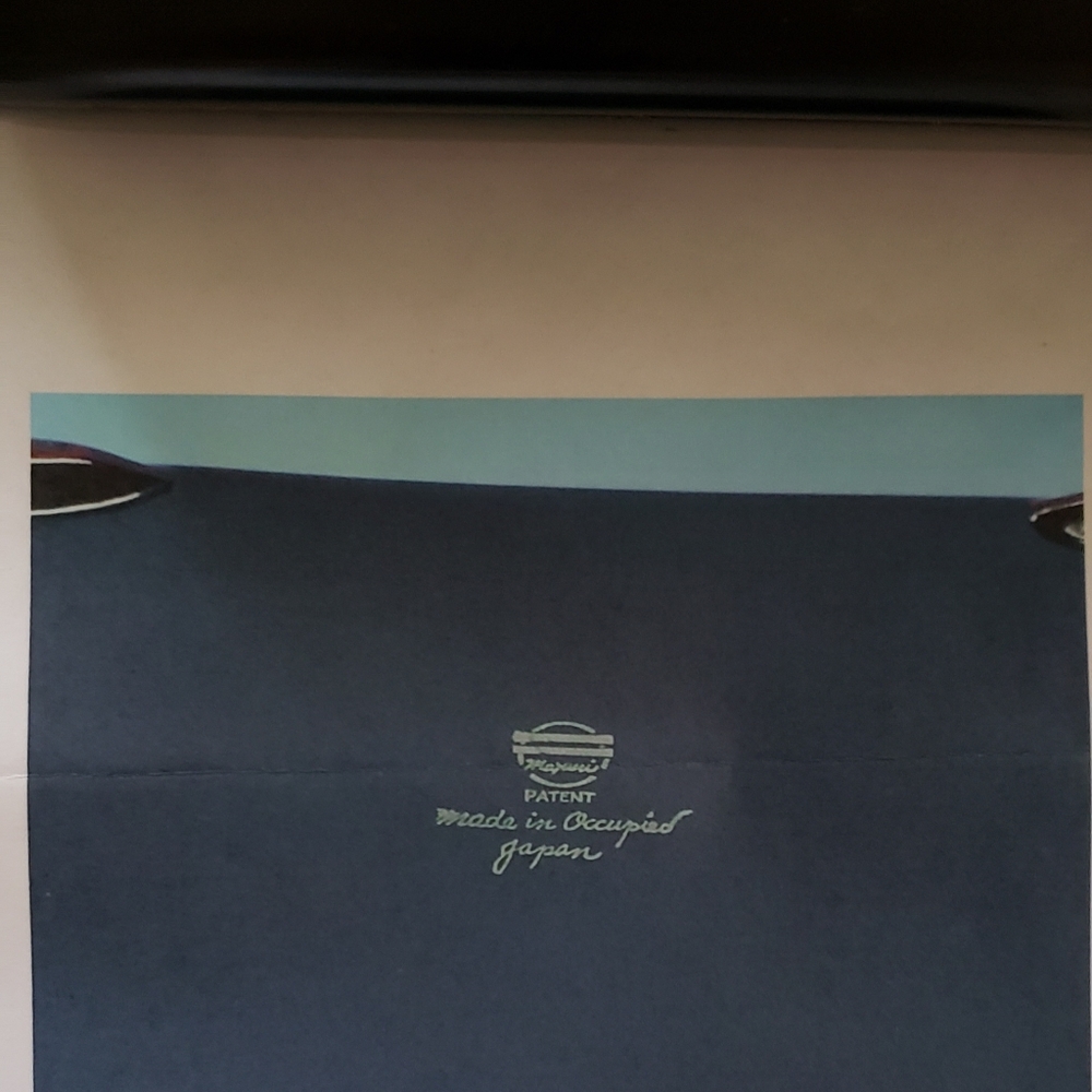 Maruni Laquerware Dresser Box - Picture 5 of 6